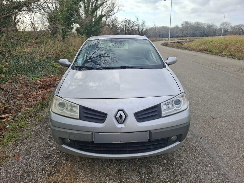 Renault Megane 1.5 dCi Confort Dynamique 2008 – снимка 7