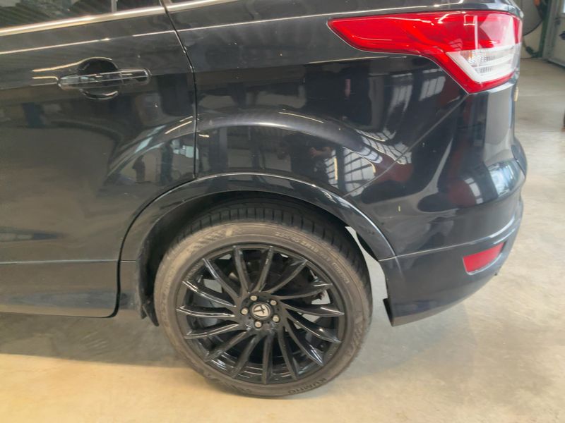 Ford Kuga 1.5 EcoBoost Individual 2015 – снимка 5