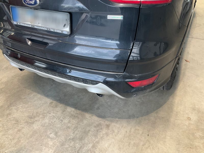 Ford Kuga 1.5 EcoBoost Individual 2015 – снимка 26