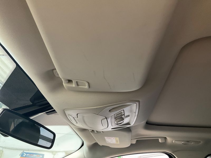 Ford Kuga 1.5 EcoBoost Individual 2015 – снимка 24