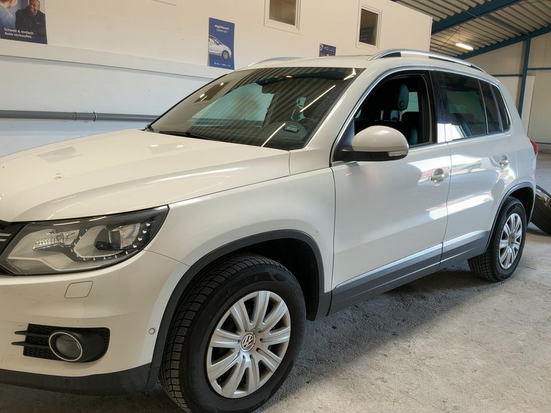 Volkswagen Tiguan 2.0 TDI Sport & Style 4Motion 2012 – снимка 2
