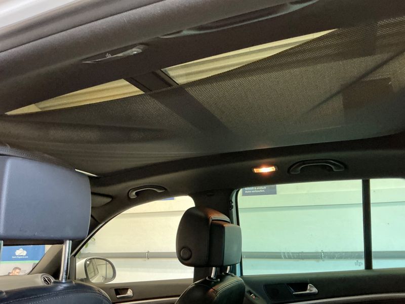 Volkswagen Tiguan 2.0 TDI Sport & Style 4Motion 2012 – снимка 34