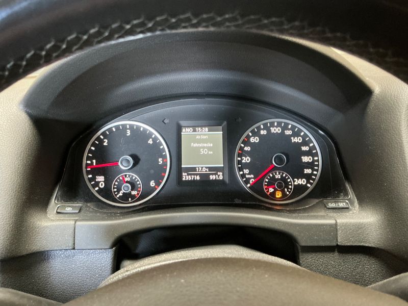 Volkswagen Tiguan 2.0 TDI Sport & Style 4Motion 2012 – снимка 19