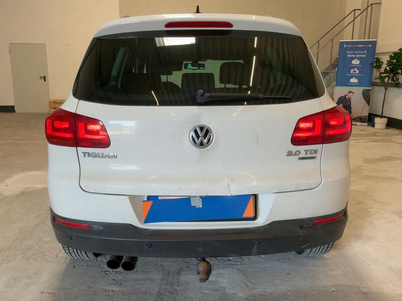 Volkswagen Tiguan 2.0 TDI Sport & Style 4Motion 2012 – снимка на щета 7