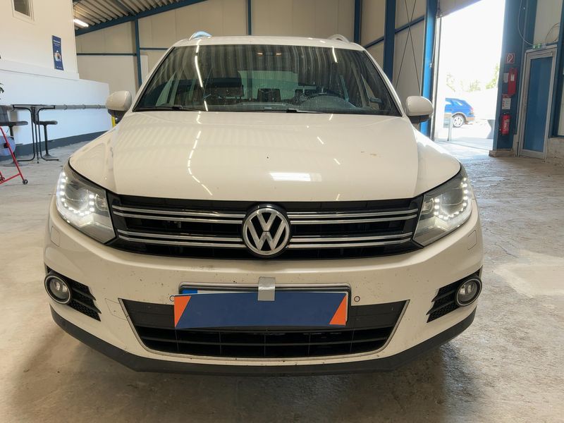 Volkswagen Tiguan 2.0 TDI Sport & Style 4Motion 2012 – снимка на щета 14