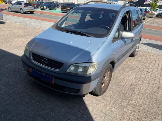 Opel Zafira 1.6 Basis 2001 – снимка 1