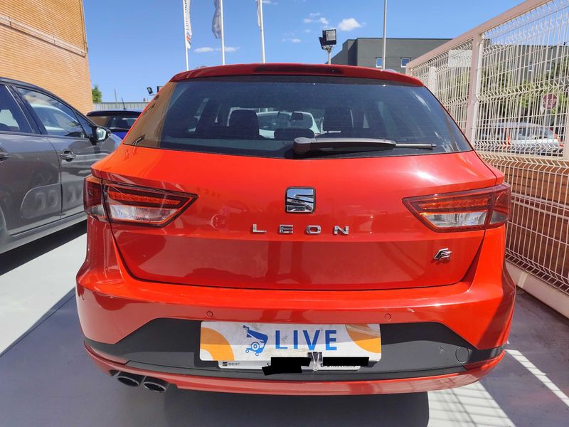 Seat Leon 1.4 TSI ACT FR 2015 – снимка 4