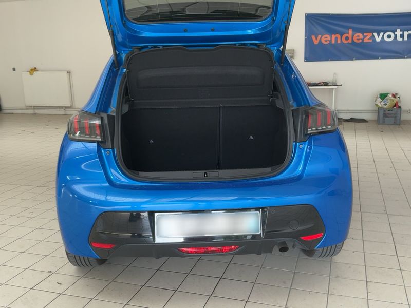 Peugeot 208 1.2 PureTech Allure 2021 – снимка 15