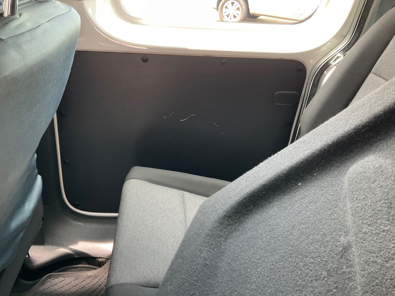 Volkswagen Caddy 2.0 TDI Kombi EcoProfi BlueMotion Tech 2016 – снимка 29