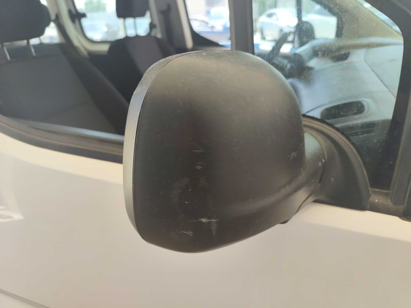 Citroen Berlingo 1.5 Blue-HDi Live M 2021 – снимка 22