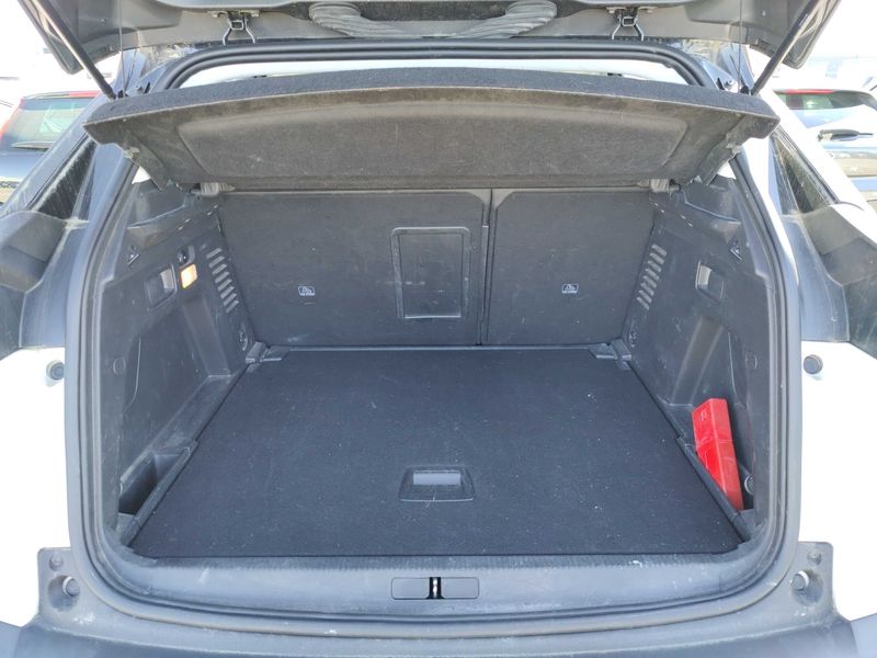 Peugeot 3008 1.5 Blue-HDi Allure 2020 – снимка 9