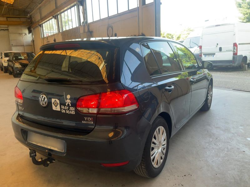 Volkswagen Golf VI 1.6 TDI Trendline BlueMotion Tech 2012 – снимка 8