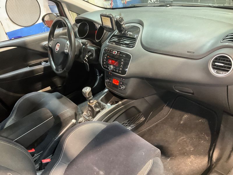 Fiat Punto 1.4 Sport 2012 – снимка 3