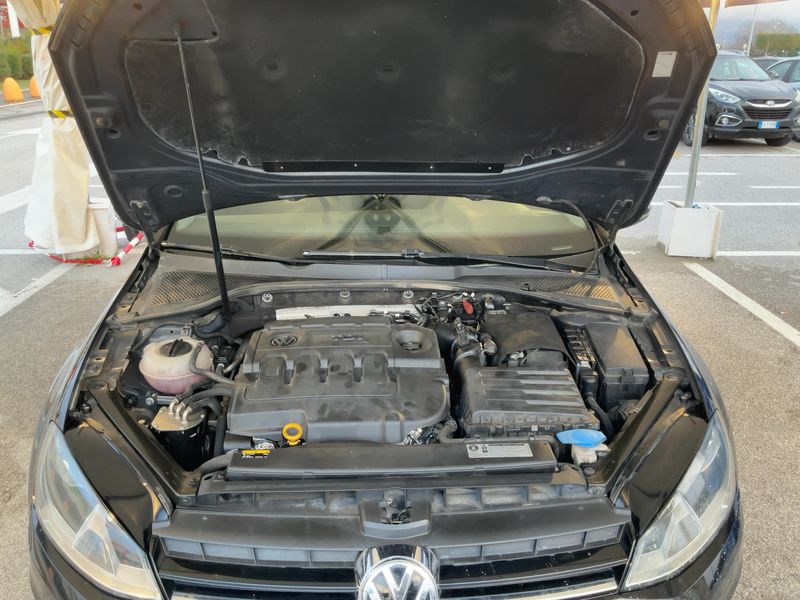 Volkswagen Golf VII 1.6 TDI Executive BlueMotion Tech 2017 – снимка 25