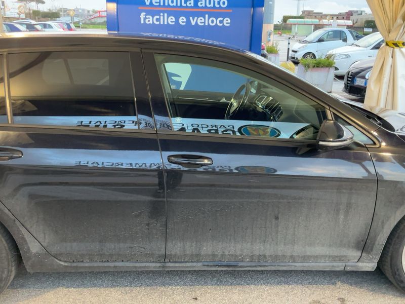 Volkswagen Golf VII 1.6 TDI Executive BlueMotion Tech 2017 – снимка 10