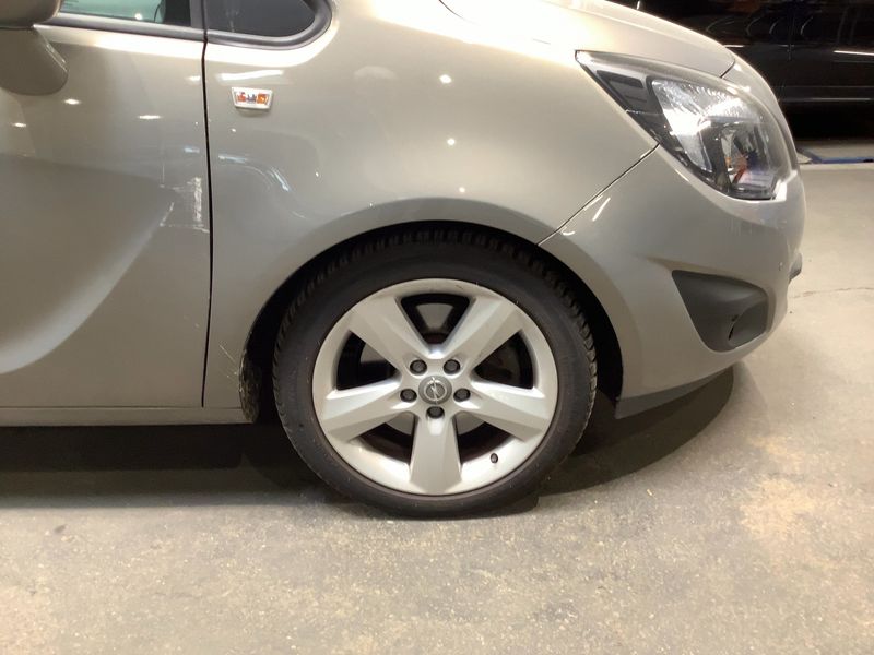 Opel Meriva 1.7 CDTI Innovation 2011 – снимка 11