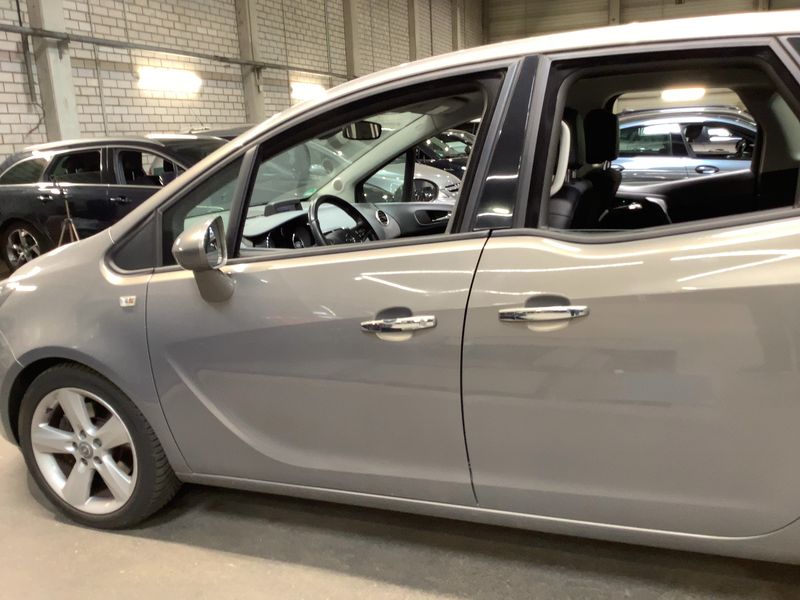 Opel Meriva 1.7 CDTI Innovation 2011 – снимка 4