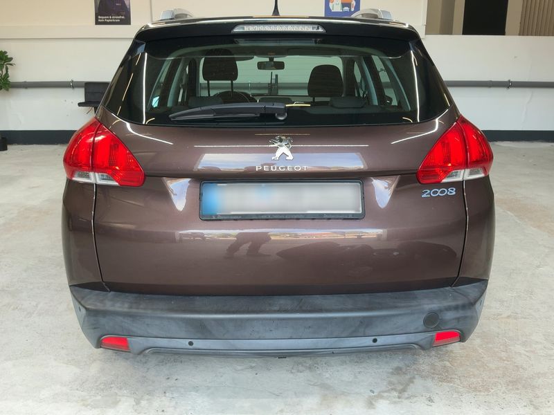 Peugeot 2008 1.6 Active 2015 – снимка 7