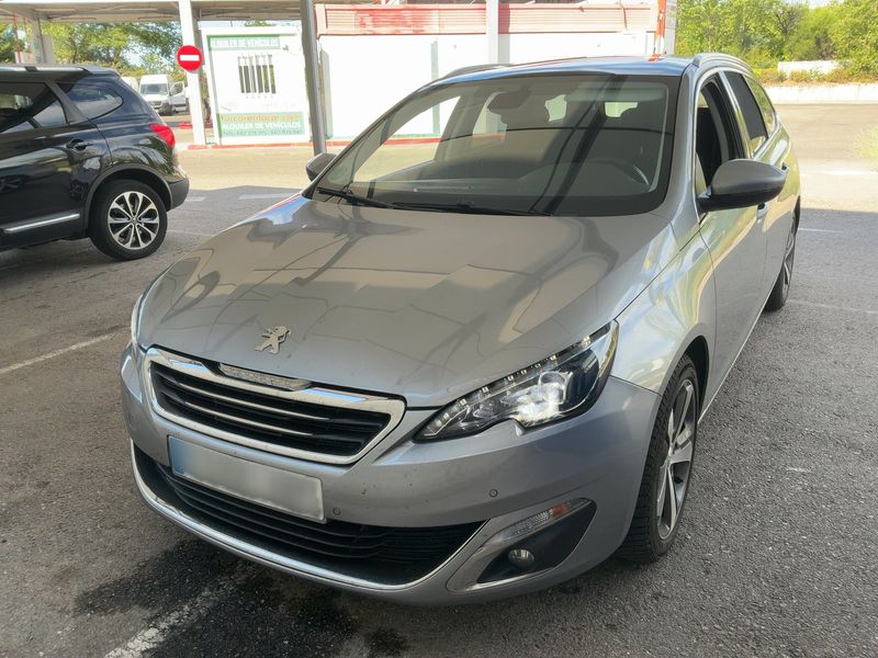 Peugeot 308 1.6 Blue-HDi Allure 2017 – снимка 1