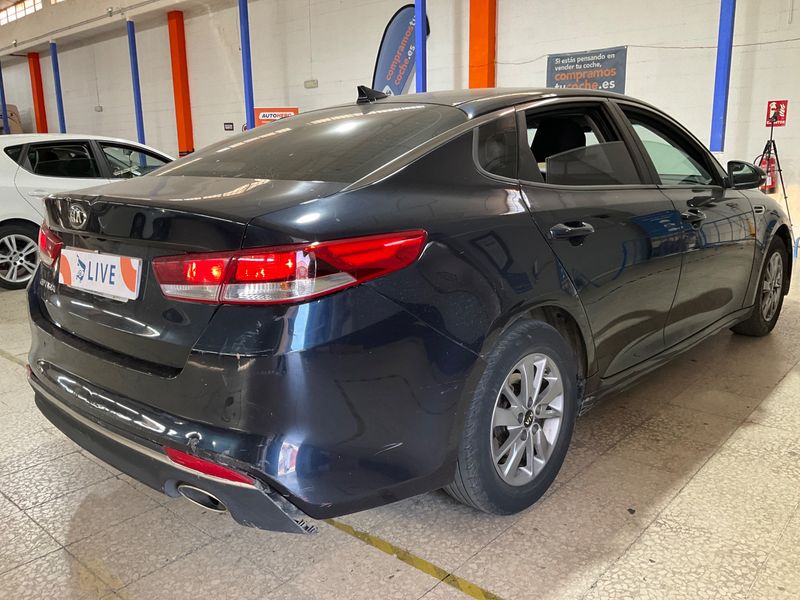 Kia Optima 1.7 CRDi Business 2017 – снимка 2