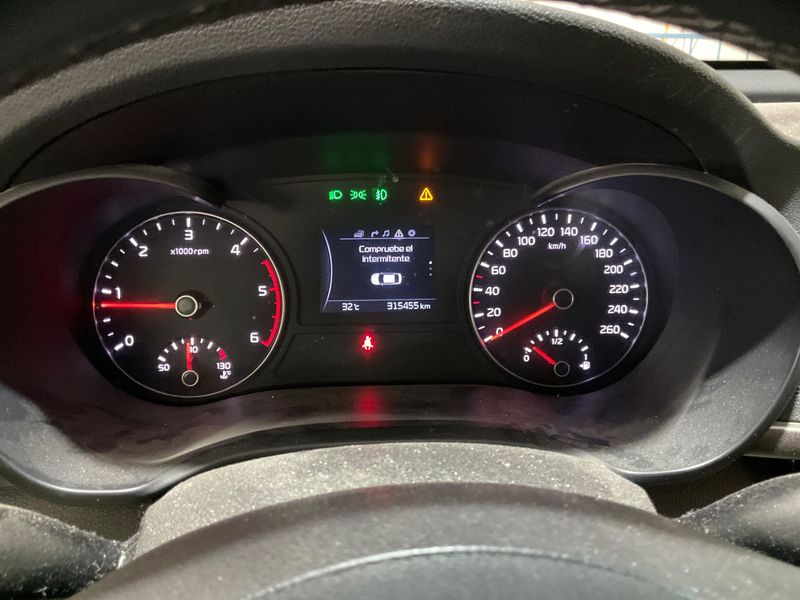 Kia Optima 1.7 CRDi Business 2017 – снимка 4