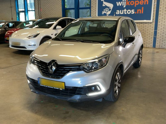 Renault Captur 0.9 TCe Life 2017 – снимка 1