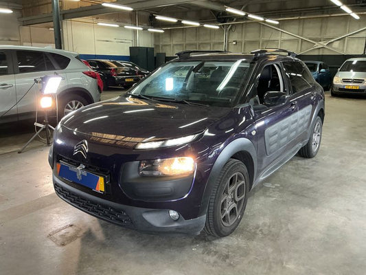Citroen C4 Cactus 1.2 VTi Shine 2015 – снимка 1