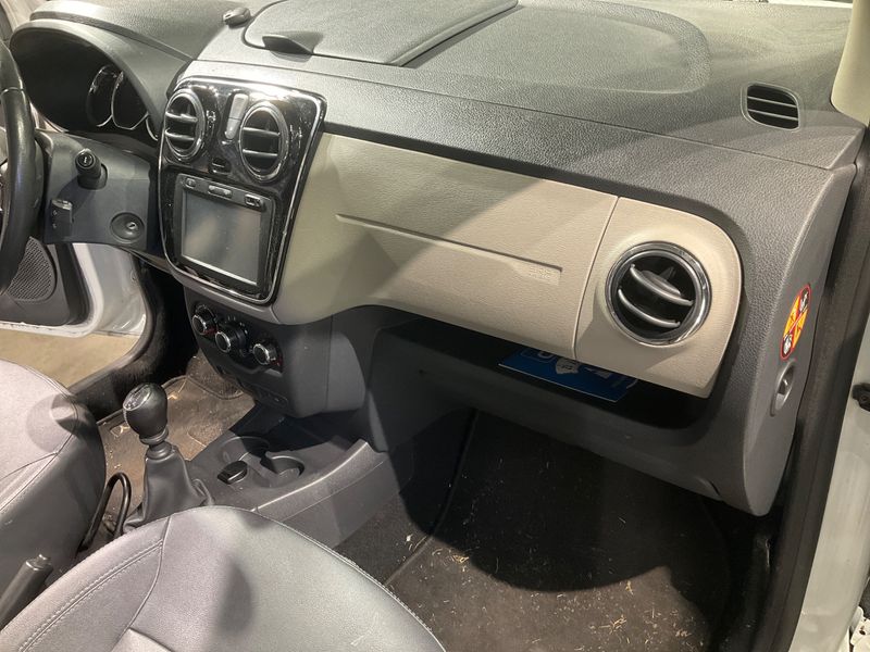 Dacia Lodgy 1.5 dCi Diesel Prestige 2016 – снимка 36