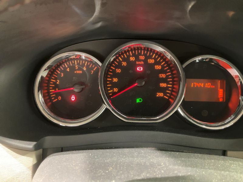 Dacia Lodgy 1.5 dCi Diesel Prestige 2016 – снимка 18
