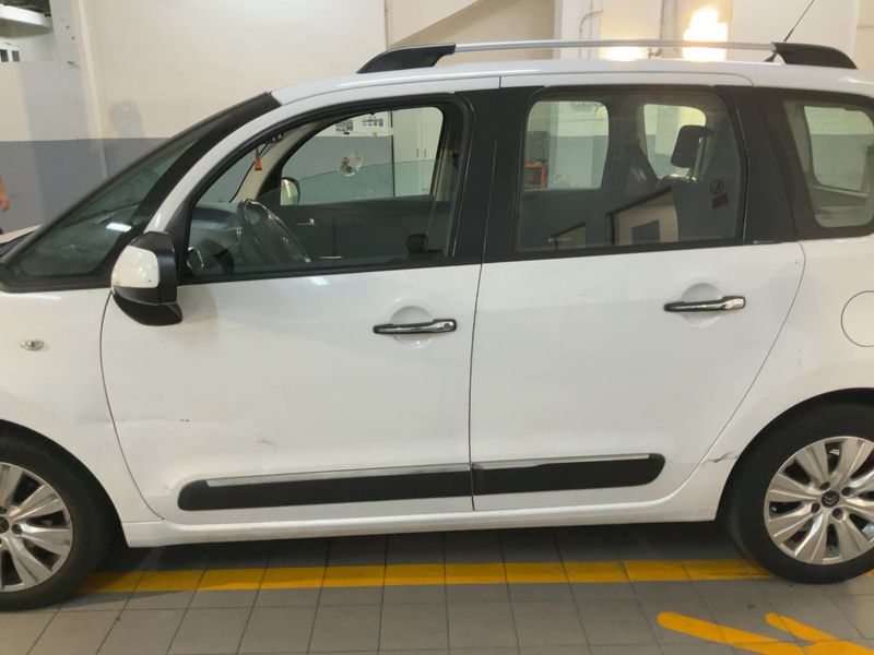 Citroen C3 Picasso 1.6 Blue-HDi Exclusive 2015 – снимка 4
