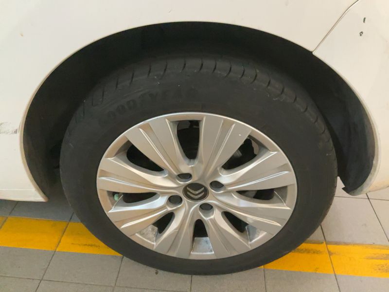 Citroen C3 Picasso 1.6 Blue-HDi Exclusive 2015 – снимка 5