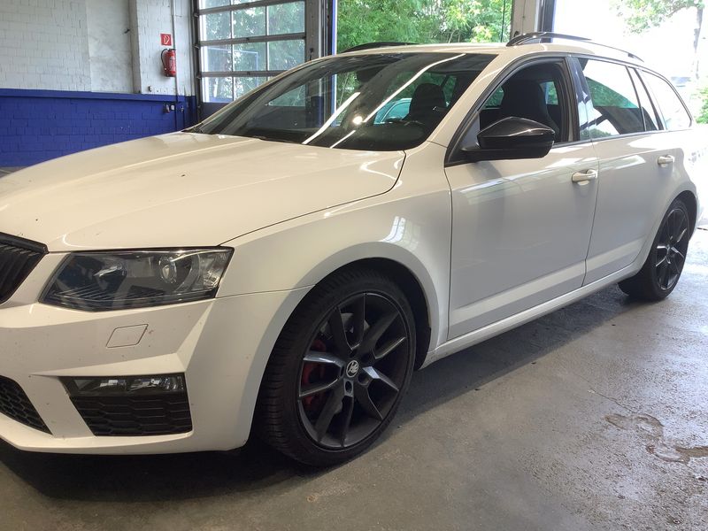 Skoda Octavia 2.0 TSI RS 2016 – снимка 2