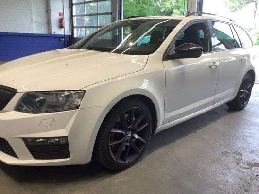 Skoda Octavia 2.0 TSI RS 2016 – снимка 2