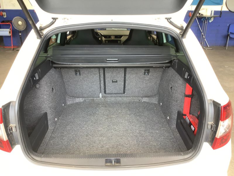 Skoda Octavia 2.0 TSI RS 2016 – снимка 16