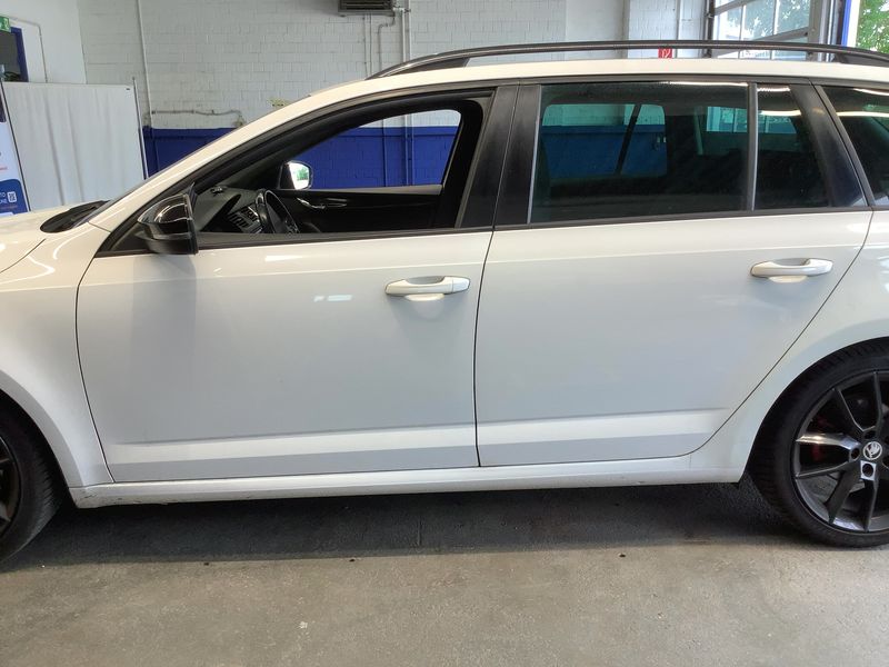 Skoda Octavia 2.0 TSI RS 2016 – снимка 4