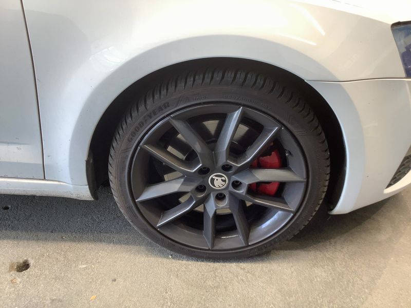 Skoda Octavia 2.0 TSI RS 2016 – снимка 11