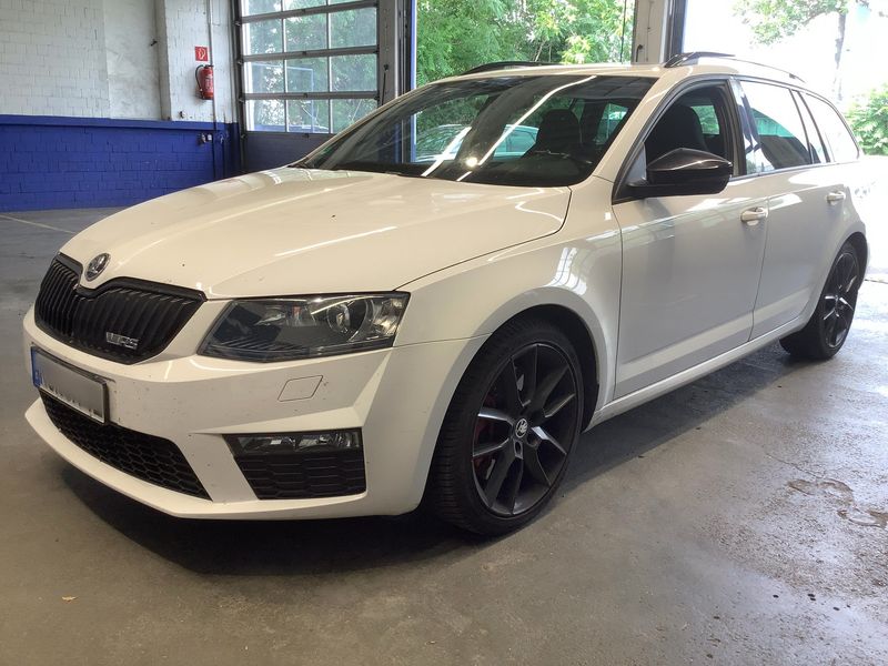 Skoda Octavia 2.0 TSI RS 2016 – снимка 1