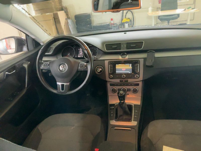 Volkswagen Passat 2.0 TDI Comfortline BlueMotion Tech 2013 – снимка 17