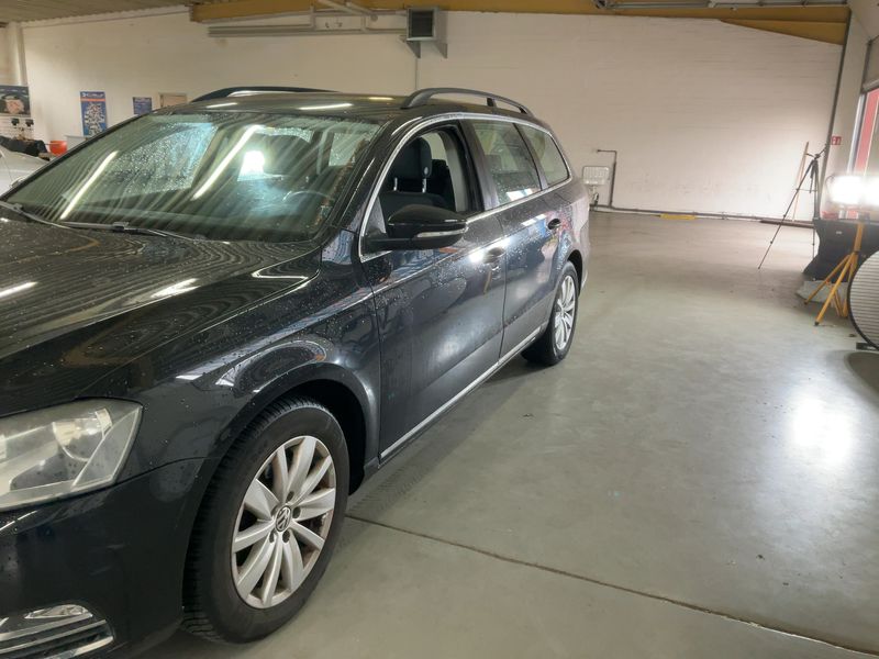 Volkswagen Passat 2.0 TDI Comfortline BlueMotion Tech 2013 – снимка 2