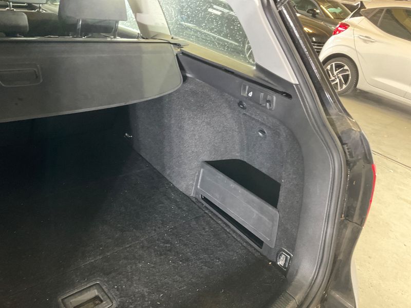 Volkswagen Passat 2.0 TDI Comfortline BlueMotion Tech 2013 – снимка на щета 26