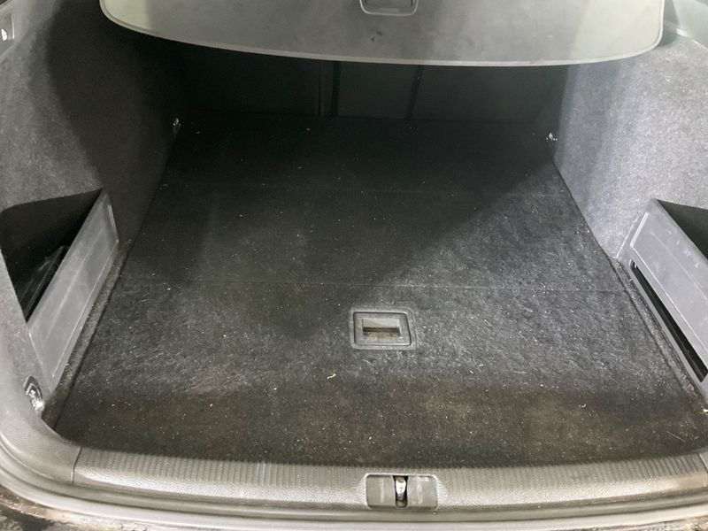 Volkswagen Passat 2.0 TDI Comfortline BlueMotion Tech 2013 – снимка 35