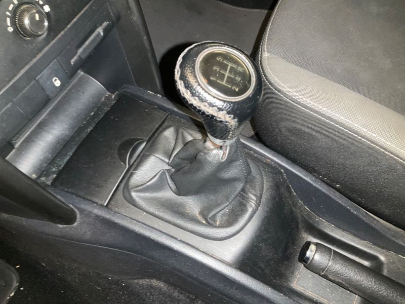 Peugeot 207 1.6 HDi Envy 2011 – снимка 28