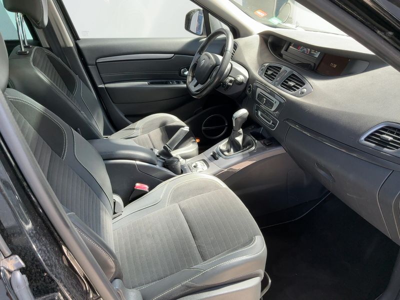 Renault Scenic 1.5 dCi Xmod BOSE Edition 2015 – снимка 16