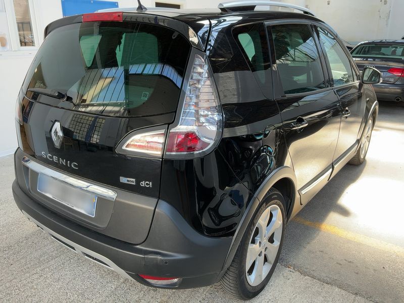 Renault Scenic 1.5 dCi Xmod BOSE Edition 2015 – снимка 8