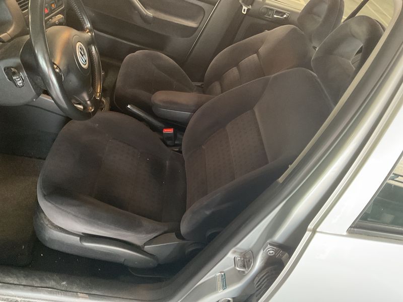 Volkswagen Bora 2.0 Comfortline 2002 – снимка 3