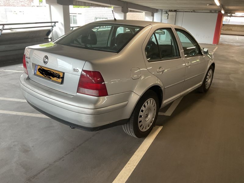 Volkswagen Bora 2.0 Comfortline 2002 – снимка 2