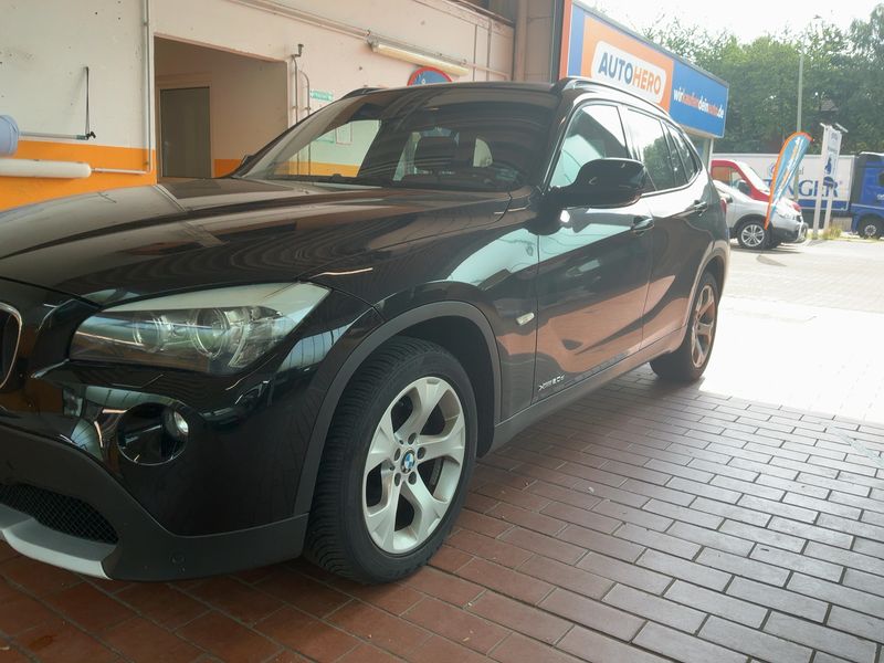 BMW X1 xDrive 20d 2011 – снимка 2