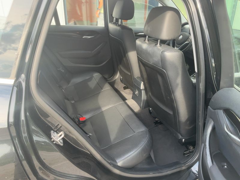 BMW X1 xDrive 20d 2012 – снимка 19