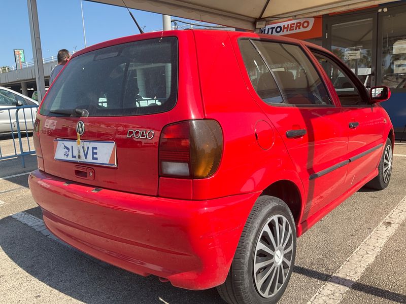Volkswagen Polo 1.0 Concept 1999 – снимка 2