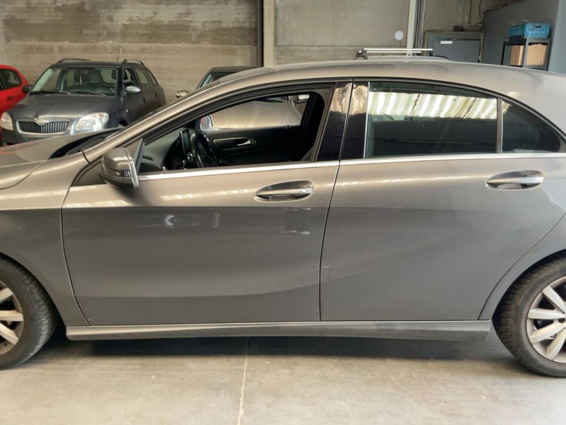 Mercedes-Benz A-Klasse A 180 CDI BlueEfficiency Edition Style 2017 – снимка 4